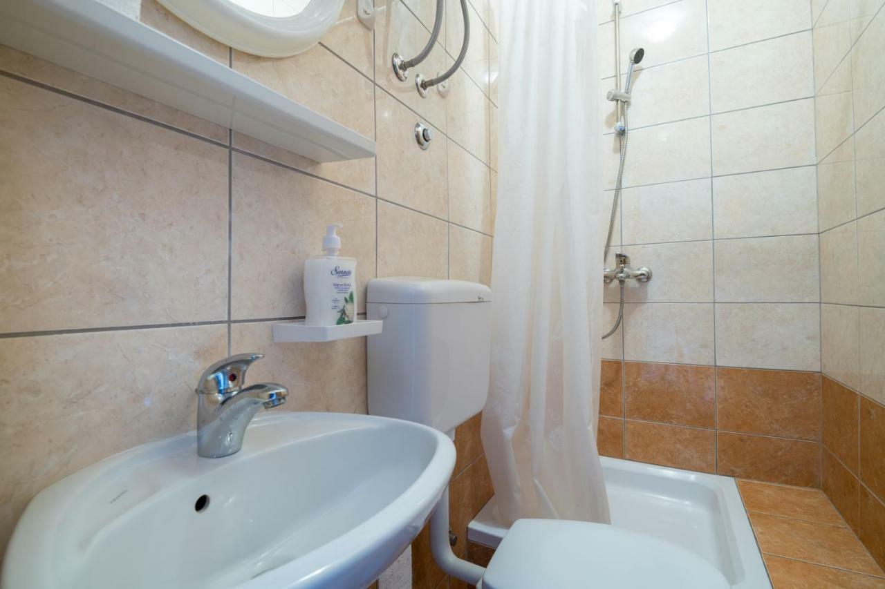 Apartments Lavanda ネウム エクステリア 写真