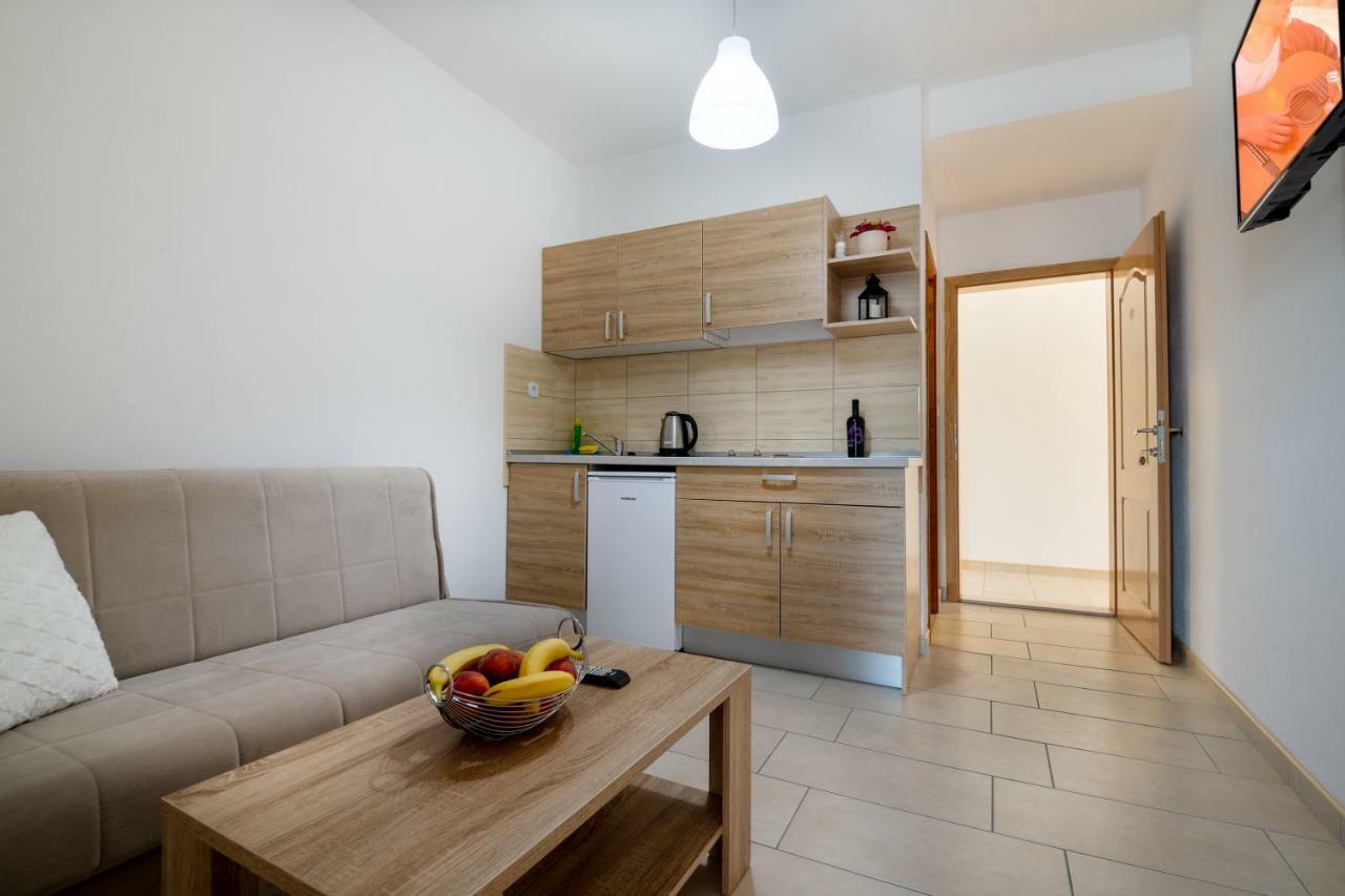 Apartments Lavanda ネウム エクステリア 写真