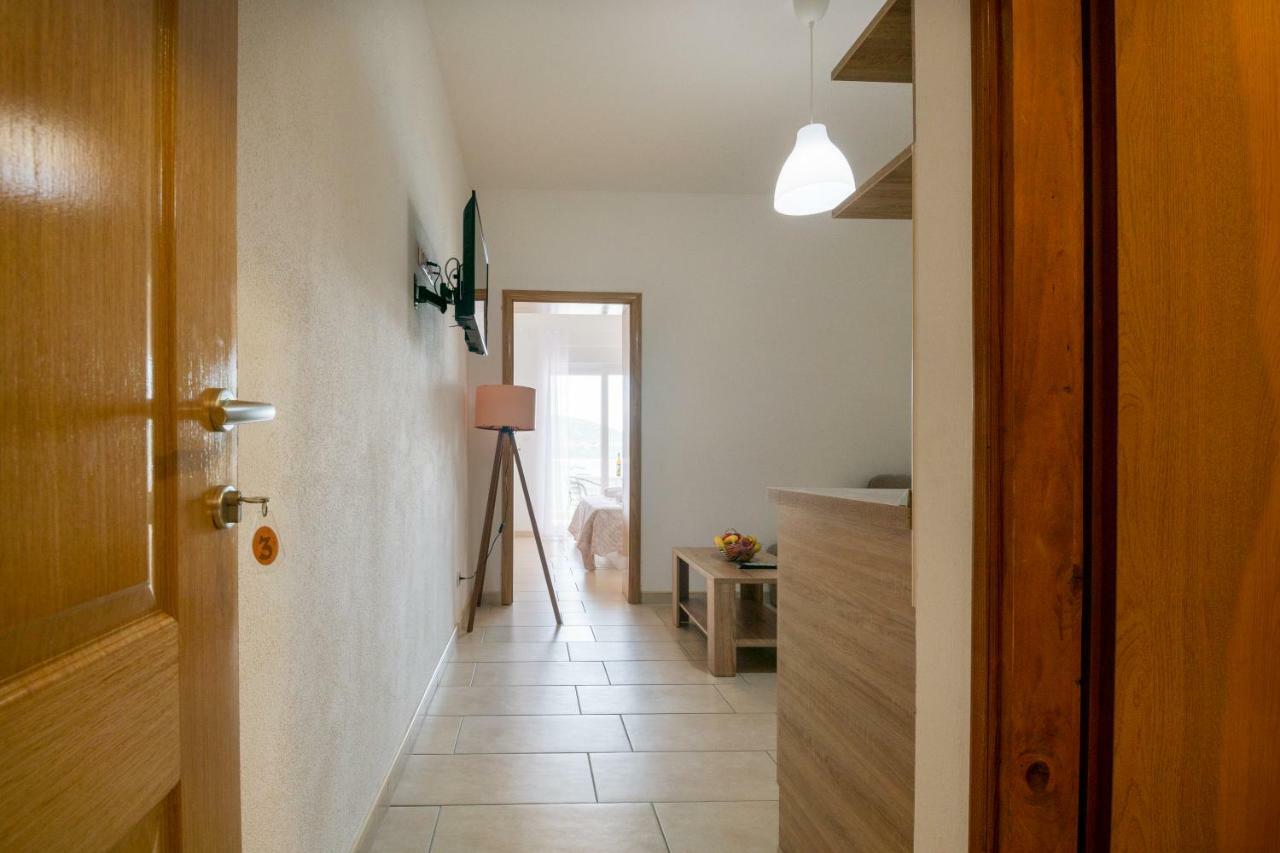 Apartments Lavanda ネウム エクステリア 写真
